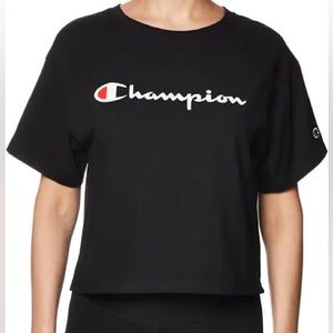 black, extra cropped champion shirt size large